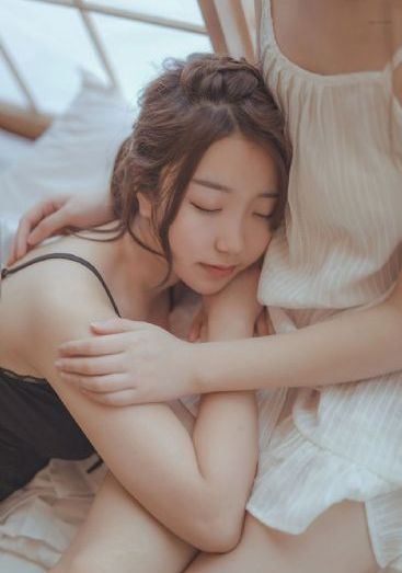 两个男人一个女人成人韩国视频_剧情片神马在线观看