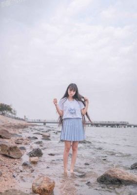 欧美时尚卫衣街拍_BD英语高清完整版播放