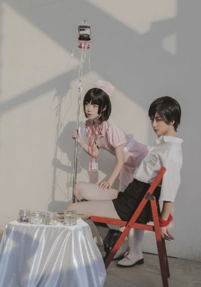 欧美美少女黑裙_高清电影观看