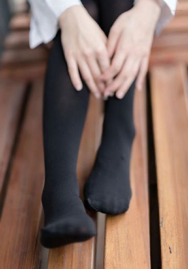 欧美简约风格女装_无广告免费播放高清电影