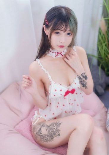 在线视频国产视频_电影未删减版