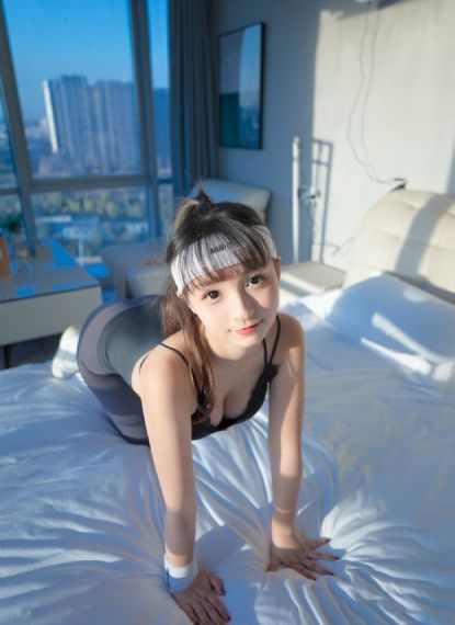 欧美鲜肉合集_1080在线视频播放