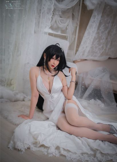 欧美巨乳女星_2022在线观看
