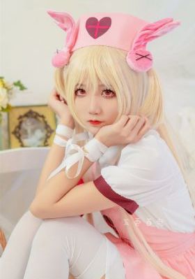 凹凸世界第一季在线观看完整版免费_高清免费全集观看
